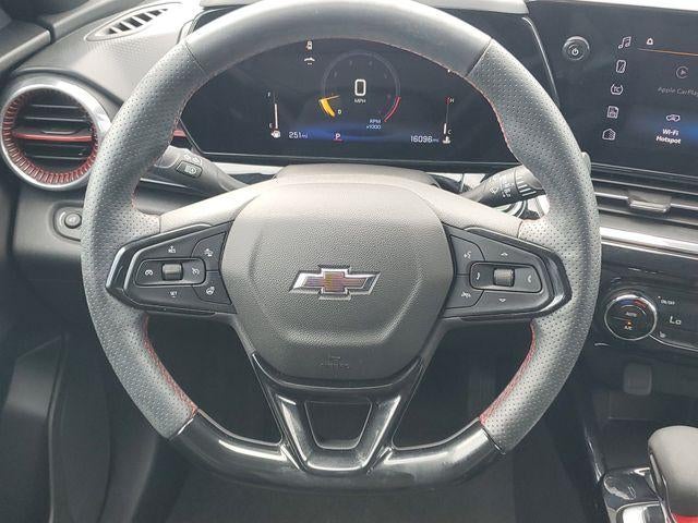 2025 Chevrolet Trax RS - Photo 12