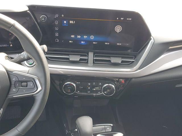 2025 Chevrolet Trax Activ - Photo 13