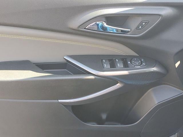 2025 Chevrolet Trax Activ - Photo 14