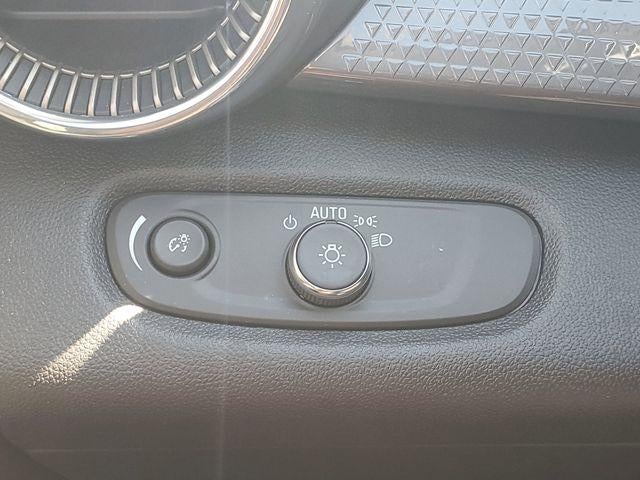 2025 Chevrolet Trax Activ - Photo 18