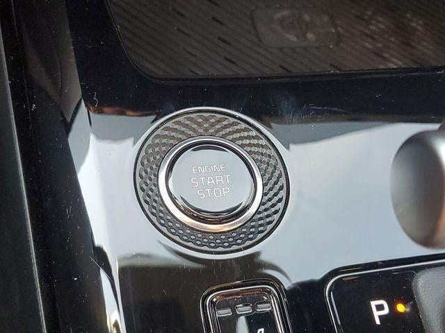 2023 Kia Niro EX Touring