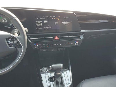 2024 Kia Niro EX