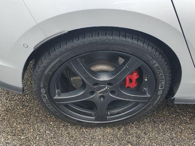 2023 Volkswagen Golf GTI Autobahn