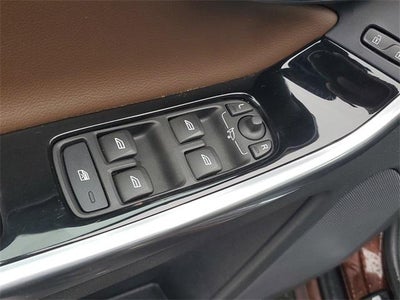 2016 Volvo XC60 T5 Premier